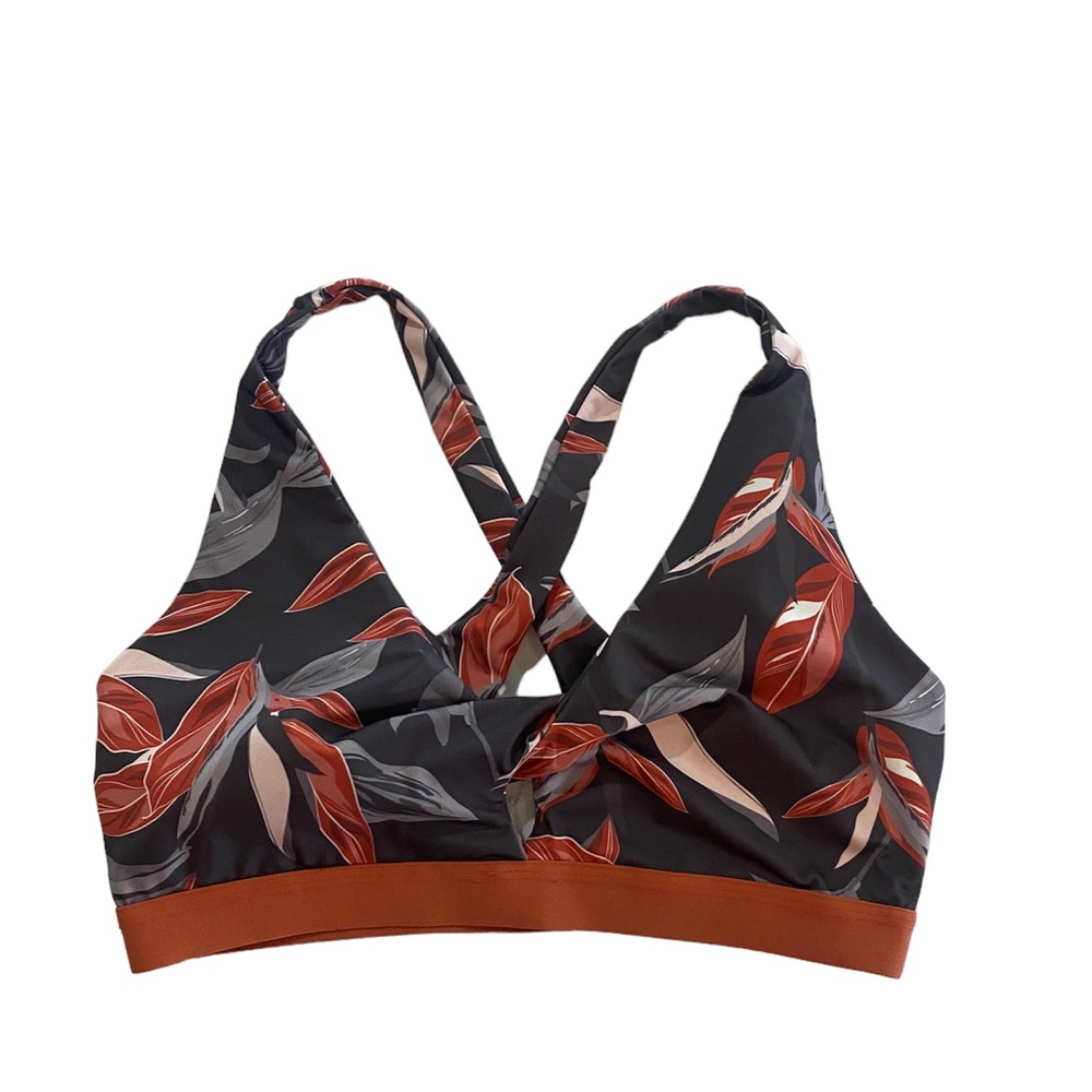 Leonisa Sports Bra Size Medium